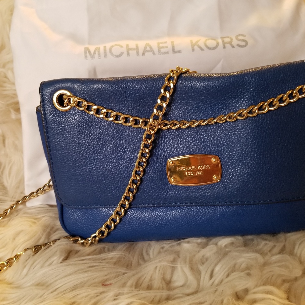 Michael Kors shoulder purse Authentic